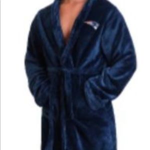 Patriots Silk Touch (fleece) bathrobe
